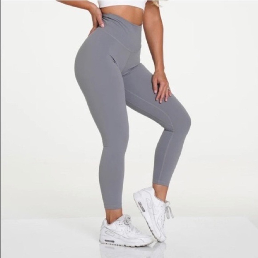 NVGTN Leggings